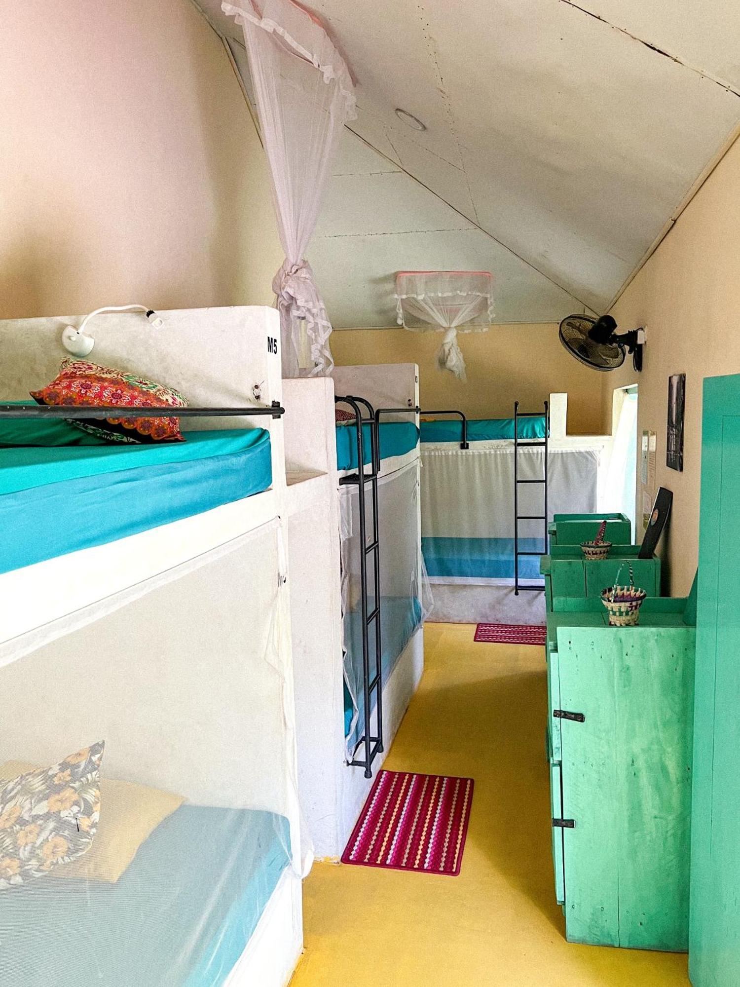 Lazy Monkey Surfhostel - Sri Lanka Dikwella Ngoại thất bức ảnh